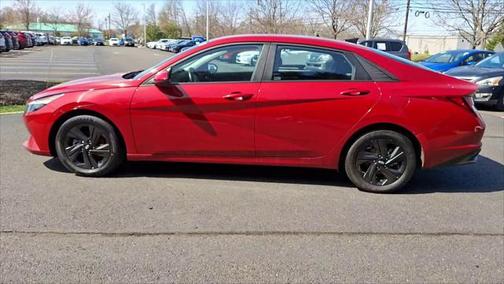 2021 Hyundai ELANTRA SEL