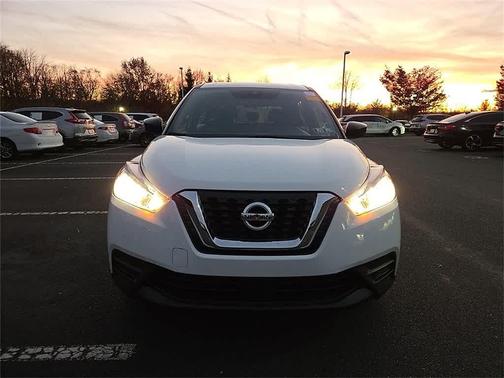 2020 Nissan Kicks S