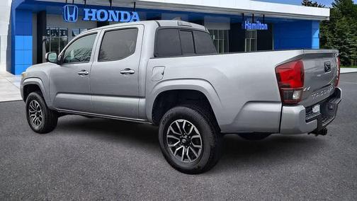 2022 Toyota Tacoma SR