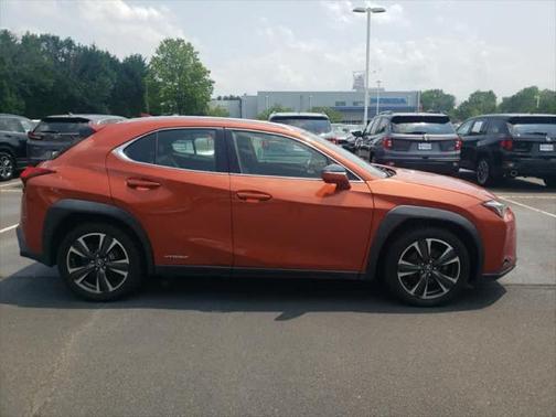2019 Lexus UX 250h Base