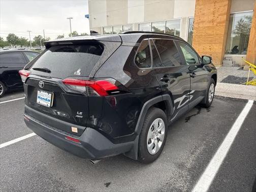 2019 Toyota RAV4 LE