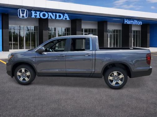 Modern Steel Metallic 2026 Honda Ridgeline RTL