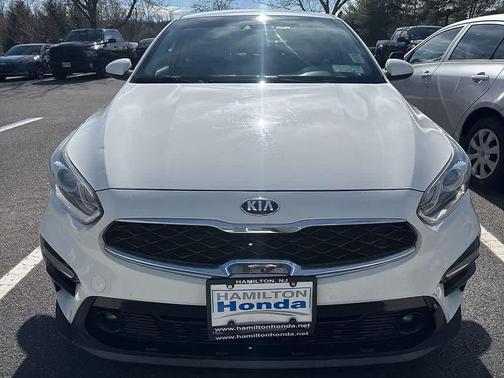 Clear White 2019 Kia Forte S