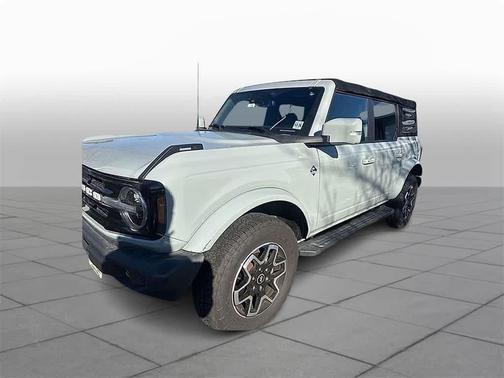 2021 Ford Bronco Outer Banks