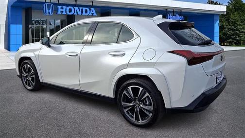 2023 Lexus UX 250h Base