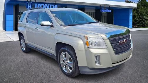 Champagne Silver Metallic 2015 GMC Terrain SLT-1