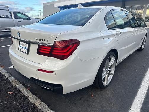 2013 BMW 740 Li