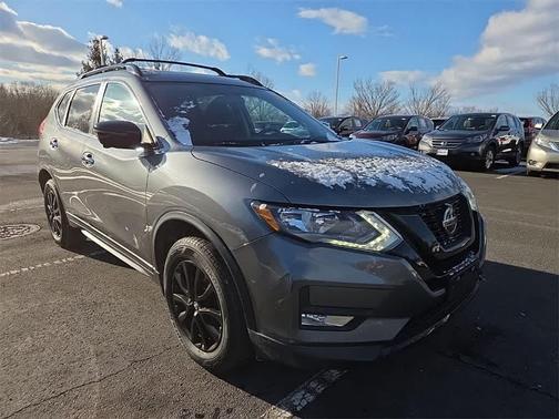 2018 Nissan Rogue SV