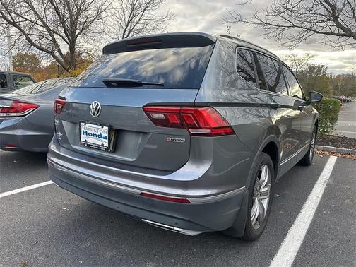 2021 Volkswagen Tiguan 2.0T SEL