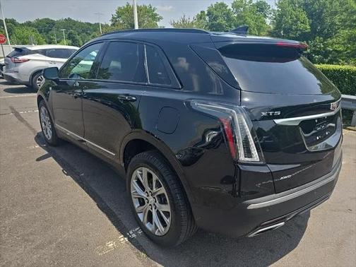 2021 Cadillac XT5 Sport