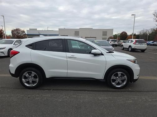 2017 Honda HR-V EX-L w/Navigation
