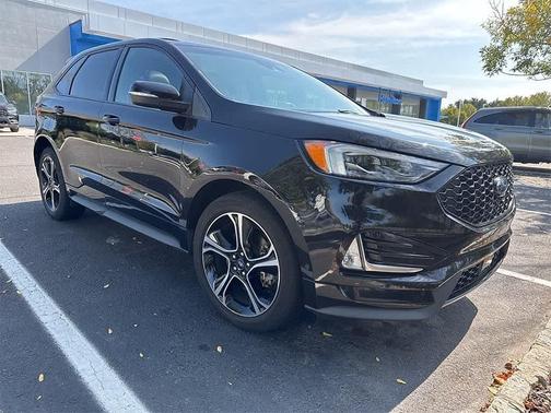 2019 Ford Edge ST