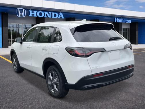 2026 Honda HR-V LX