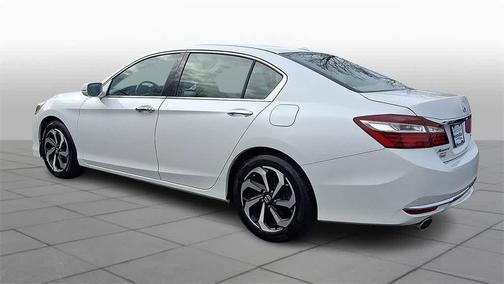 2017 Honda Accord EX-L w/Navigation & Honda Sensing