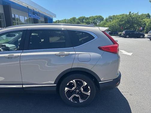 Sandstorm Metallic 2019 Honda CR-V Touring