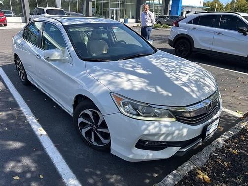 2017 Honda Accord EX