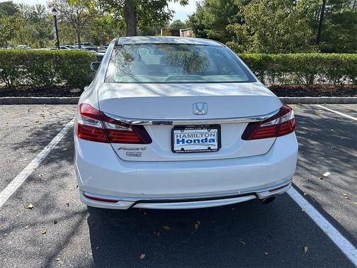 2017 Honda Accord EX