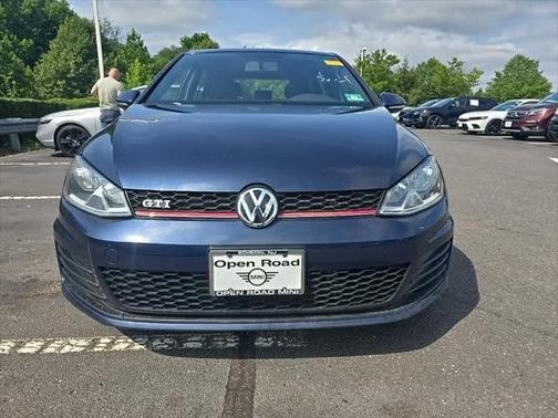 2015 Volkswagen Golf GTI 2.0T S 4-Door
