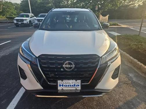 2024 Nissan Kicks SR