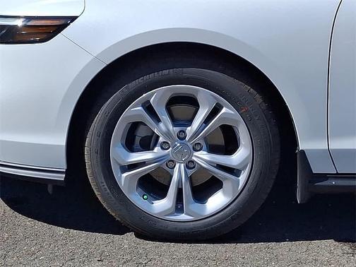 2025 Honda Accord LX 1.5T