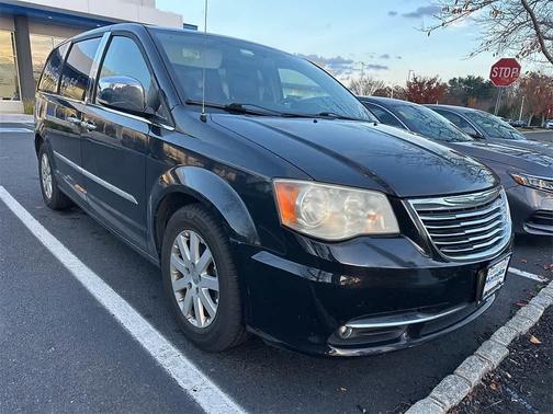 2012 Chrysler Town & Country Touring-L