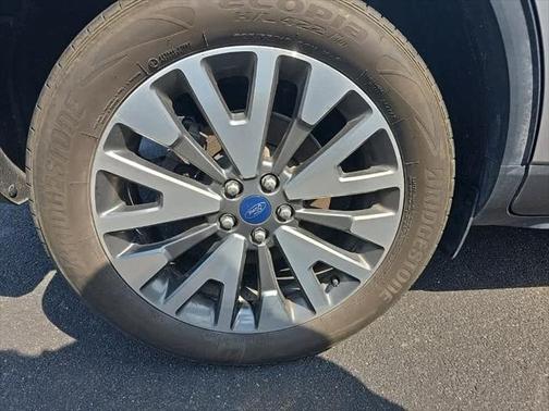 2021 Ford Escape Titanium