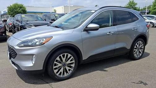 2021 Ford Escape Titanium