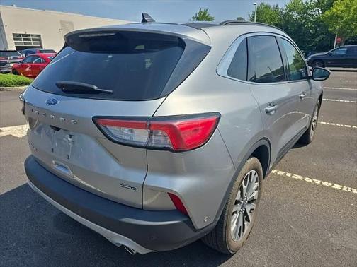 2021 Ford Escape Titanium