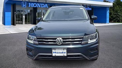 Dark Moss Green Metallic 2019 Volkswagen Tiguan 2.0T SE