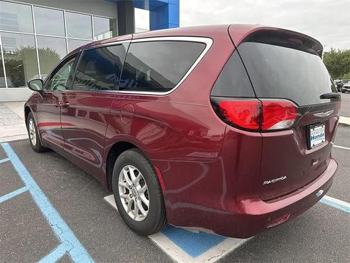 2017 Chrysler Pacifica Touring
