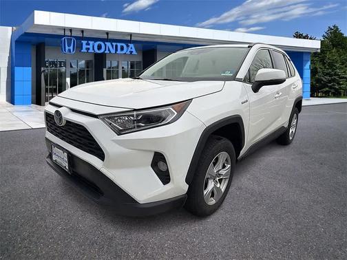 2021 Toyota RAV4 Hybrid XLE