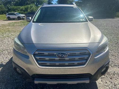 Tungsten Metallic 2016 Subaru Outback 3.6R Limited
