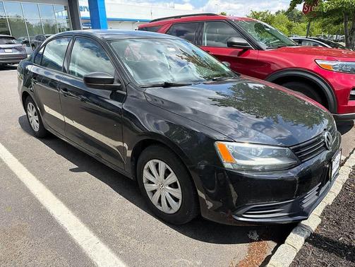 Black Uni 2014 Volkswagen Jetta Auto S