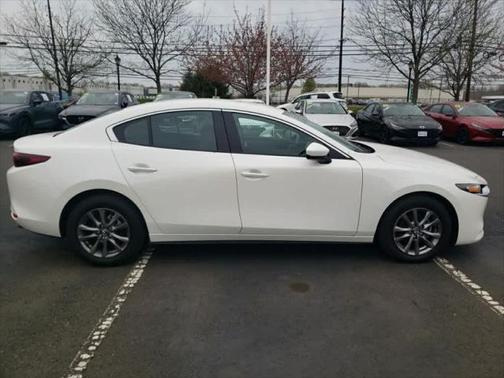 2024 Mazda Mazda3 FWD