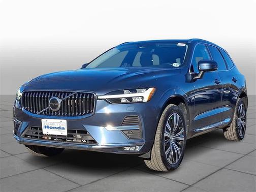 2022 Volvo XC60 B5 Inscription