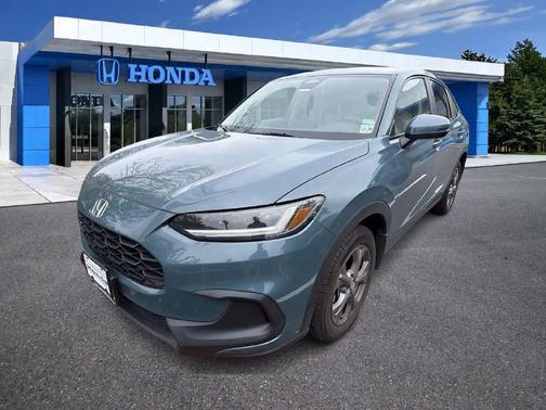 Nordic Forest Pearl 2026 Honda HR-V LX