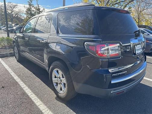 2016 GMC Acadia SLE-2