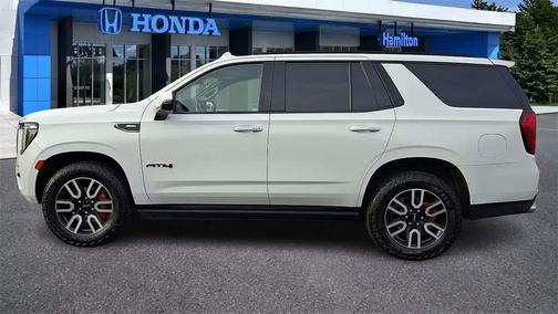 2022 GMC Yukon 4WD AT4