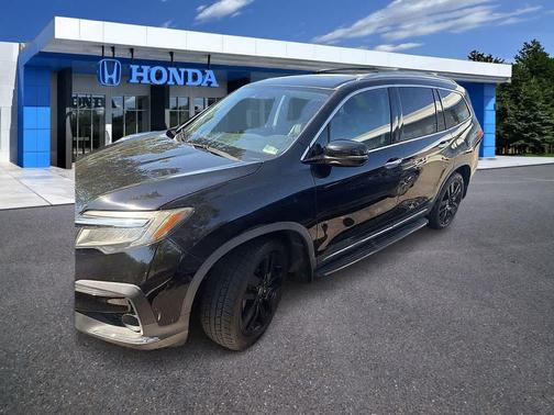 Crystal Black Pearl 2019 Honda Pilot Elite