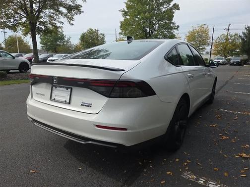 2025 Honda Accord Hybrid Base