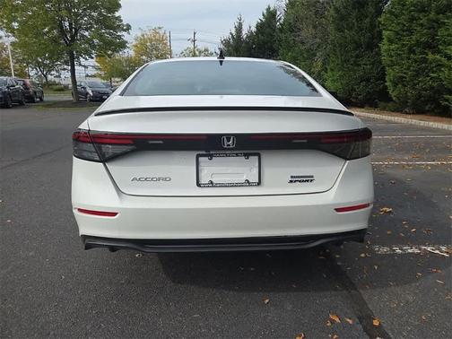 2025 Honda Accord Hybrid Base