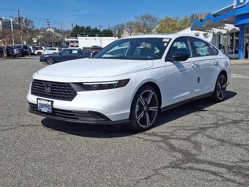 Platinum White Pearl 2026 Honda Accord Hybrid Sport