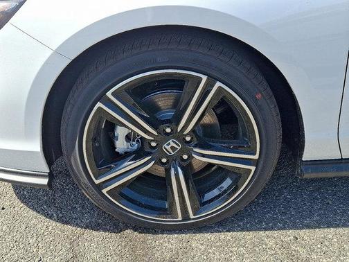 Platinum White Pearl 2026 Honda Accord Hybrid Sport