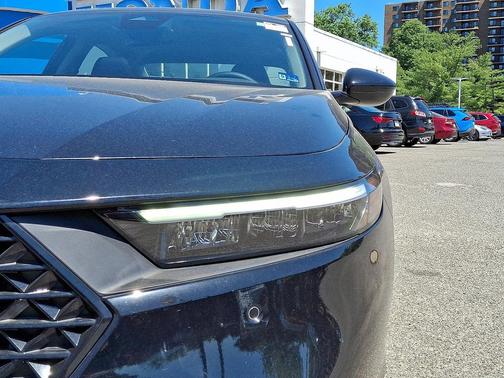 Crystal Black Pearl 2026 Honda Accord Hybrid EX-L