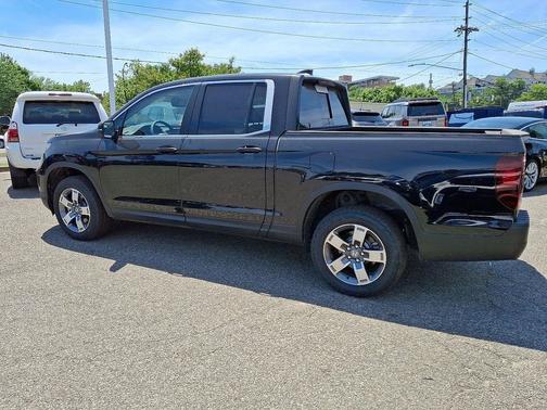 Crystal Black Pearl 2026 Honda Ridgeline RTL