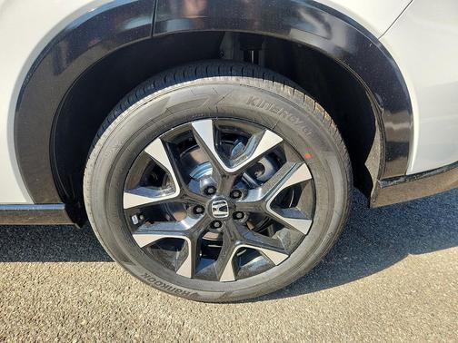 Platinum White Pearl 2027 Honda HR-V EX-L