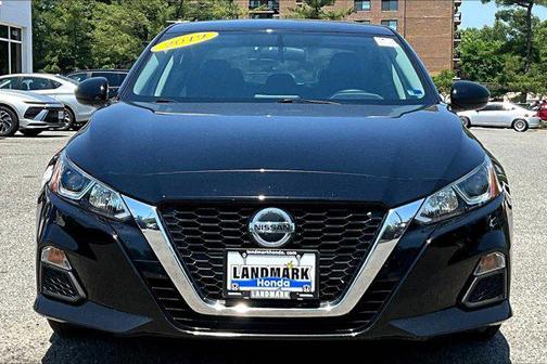 Super Black 2019 Nissan Altima 2.5 S
