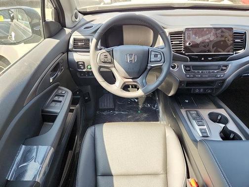 Crystal Black Pearl 2026 Honda Ridgeline RTL