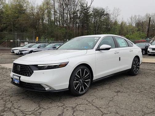 Platinum White Pearl 2026 Honda Accord Hybrid Touring