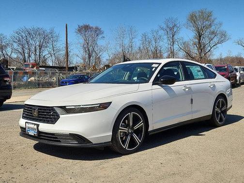 Platinum White Pearl 2026 Honda Accord SE